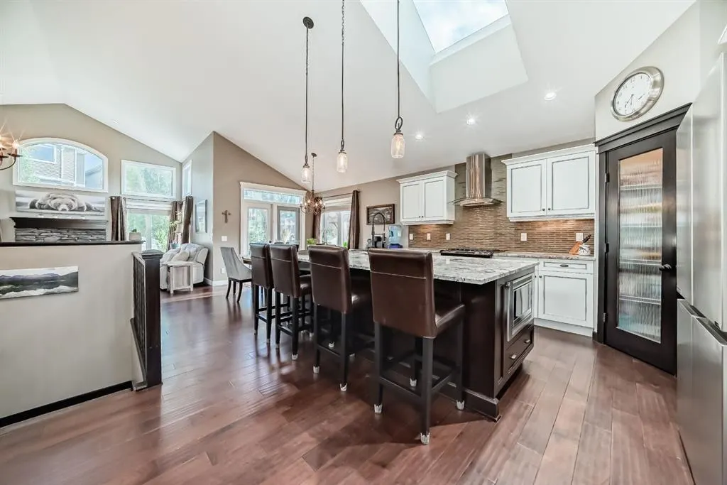 68 Ridge View Close