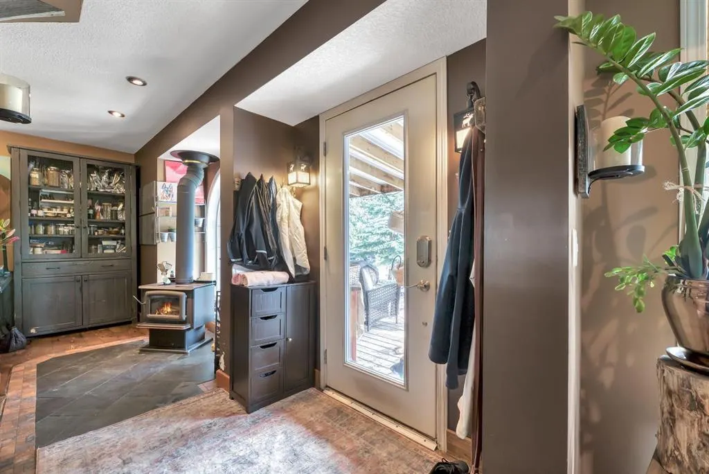 338067 1067 Drive E, #10