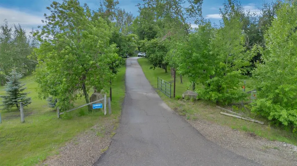 338067 1067 Drive E, #10