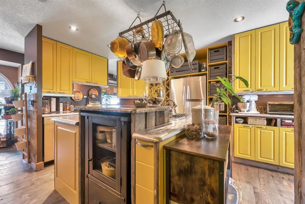 338067 1067 Drive E, #10