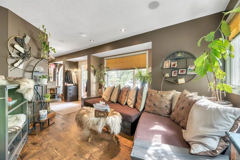 338067 1067 Drive E, #10