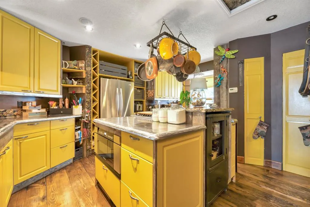 338067 1067 Drive E, #10