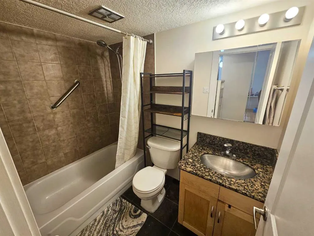 934 2 Avenue NW, #205