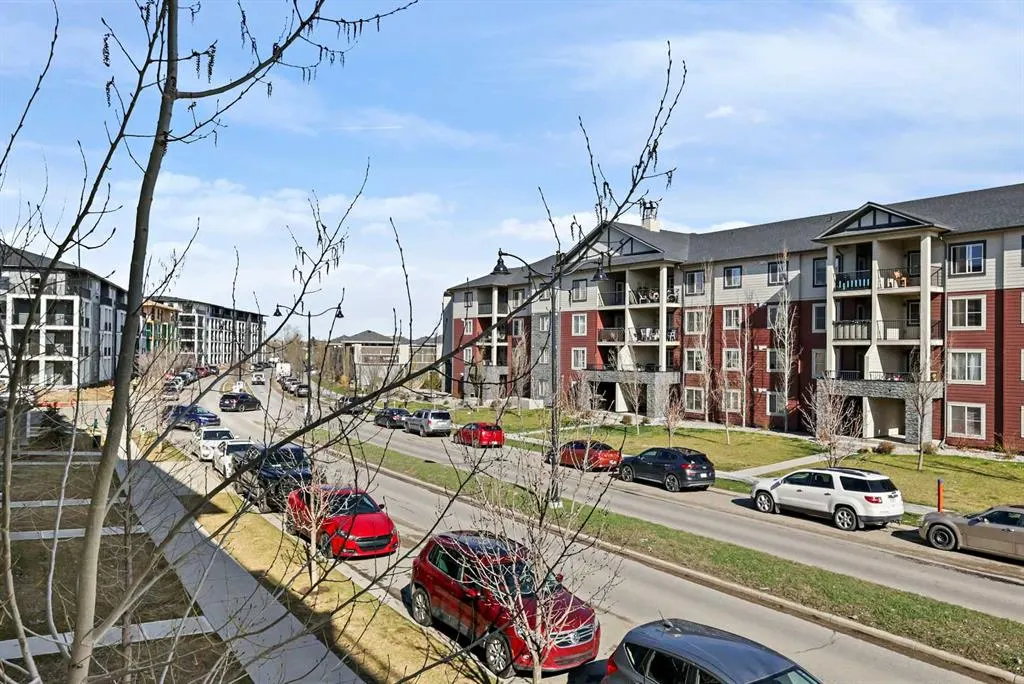 151 Legacy Main Street SE, #8207