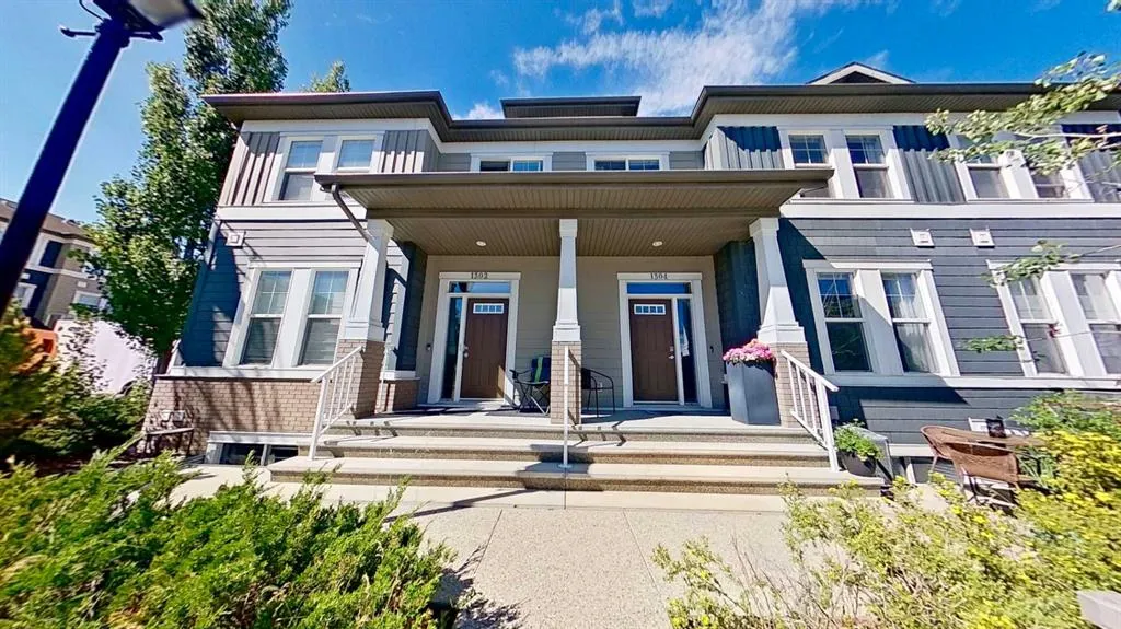 1304 Evanston Square NW
