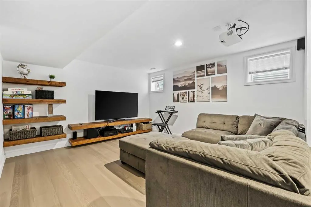 47 Copperfield Terrace SE