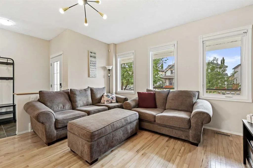 47 Copperfield Terrace SE
