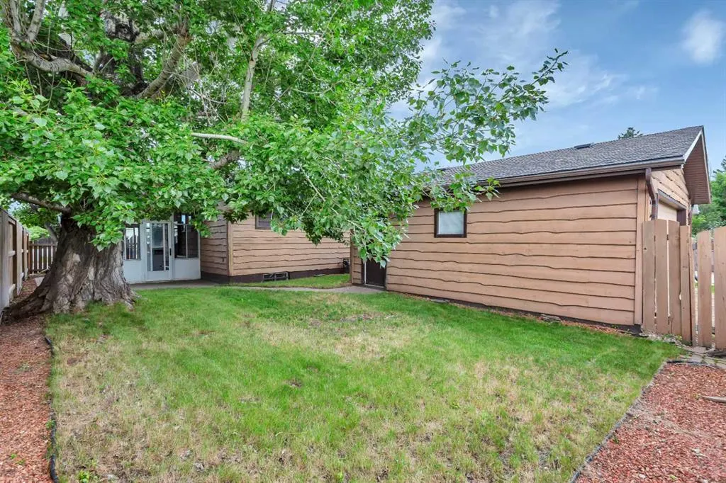56 Haliburton Crescent