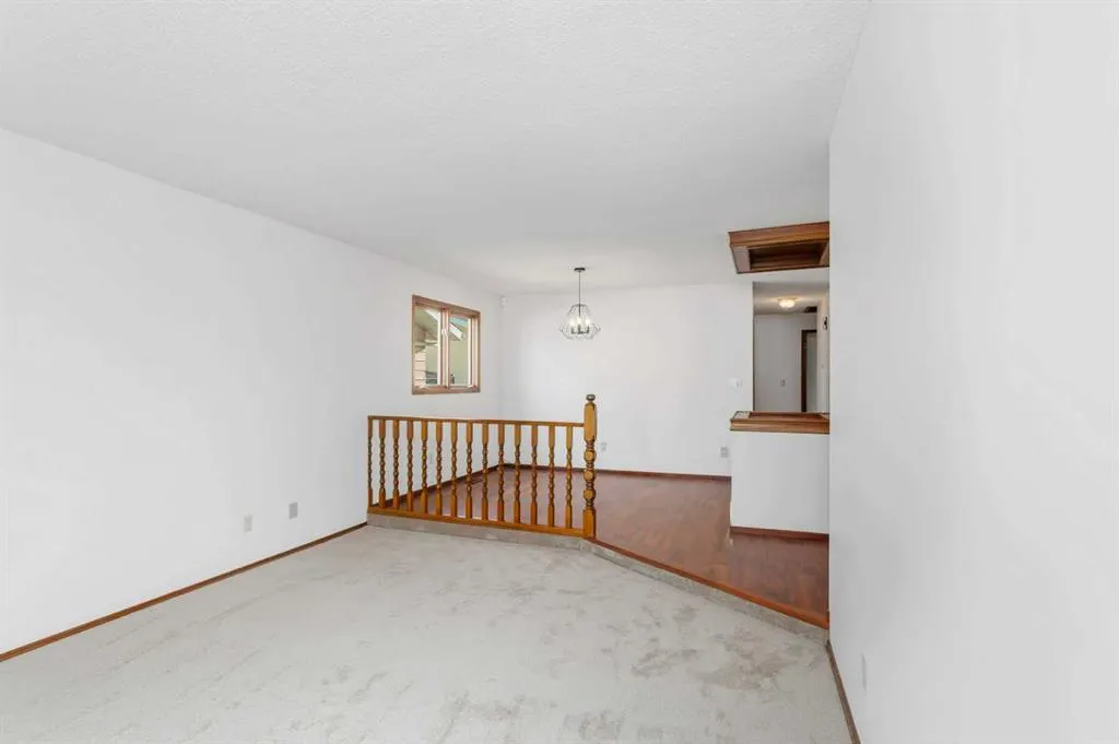 56 Haliburton Crescent