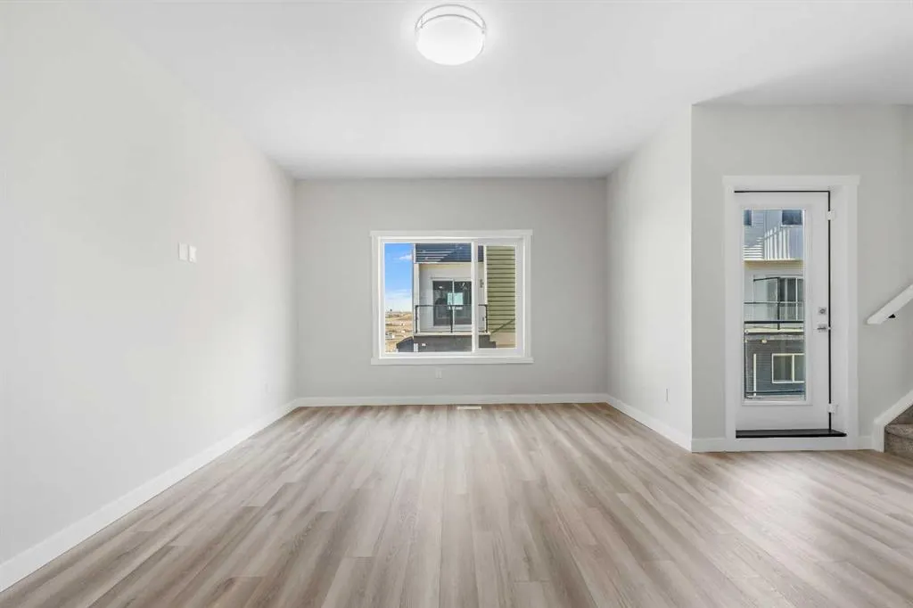 110 Red Sky Villas NE