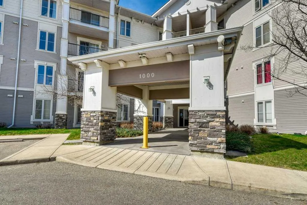 333 Taravista Drive NE, #1115