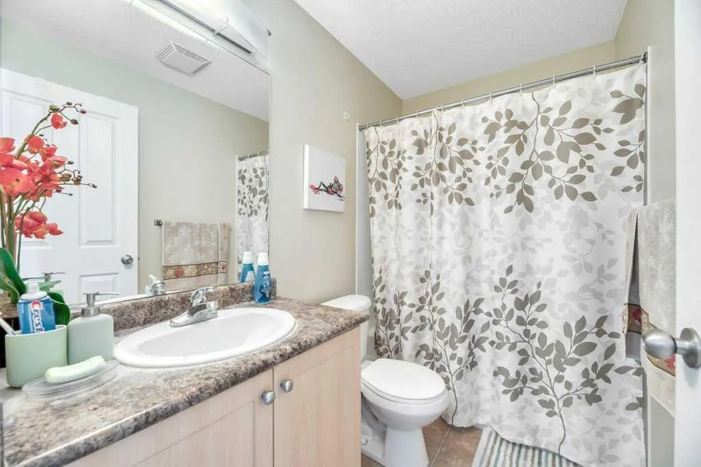 333 Taravista Drive NE, #1115
