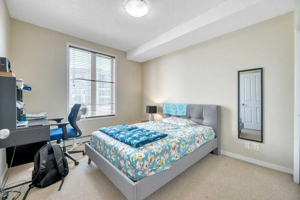 333 Taravista Drive NE, #1115