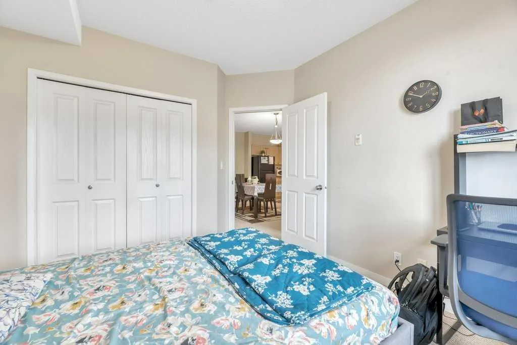 333 Taravista Drive NE, #1115