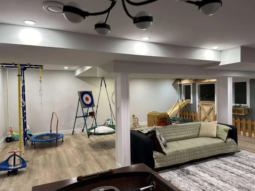 89 Mountain Lion Place