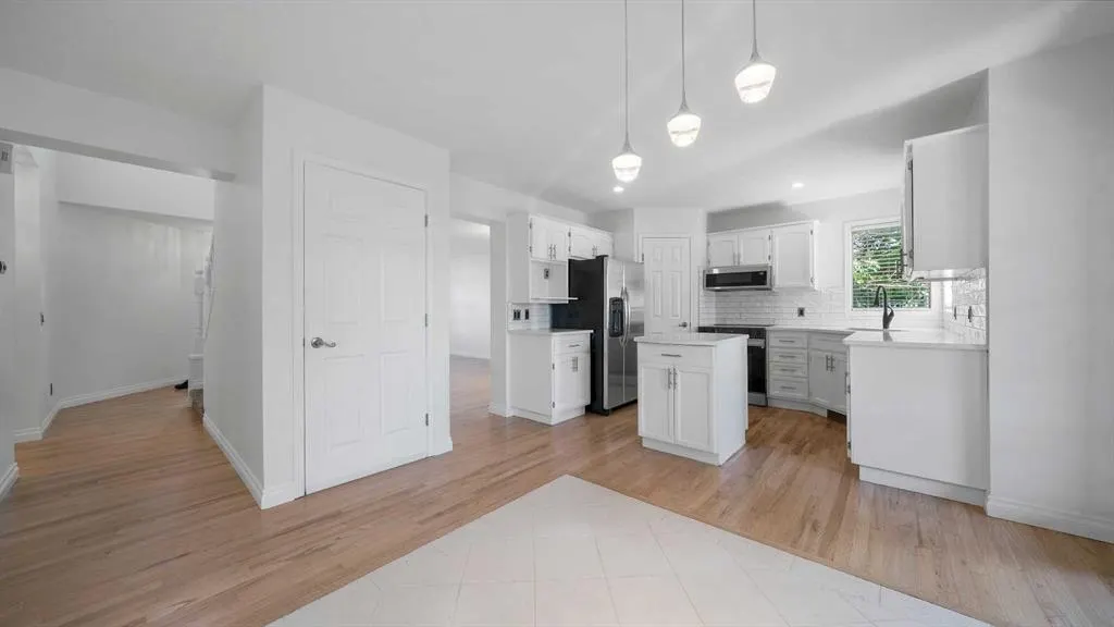 306 Long Beach Landing