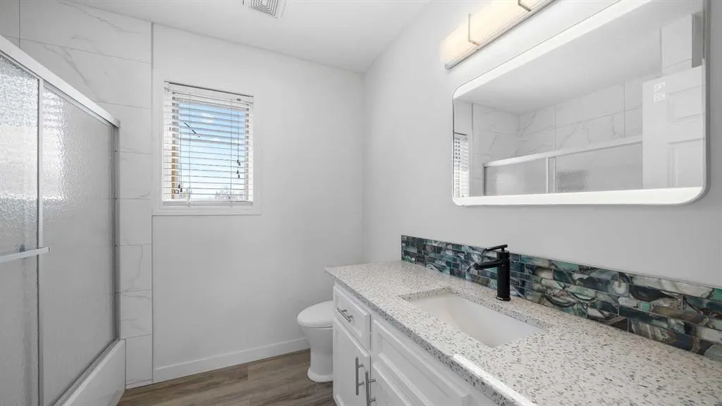 306 Long Beach Landing