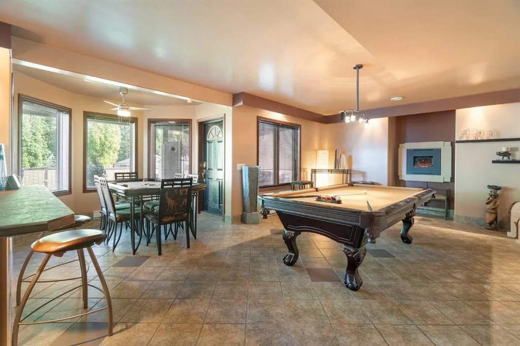 268 Westchester Way