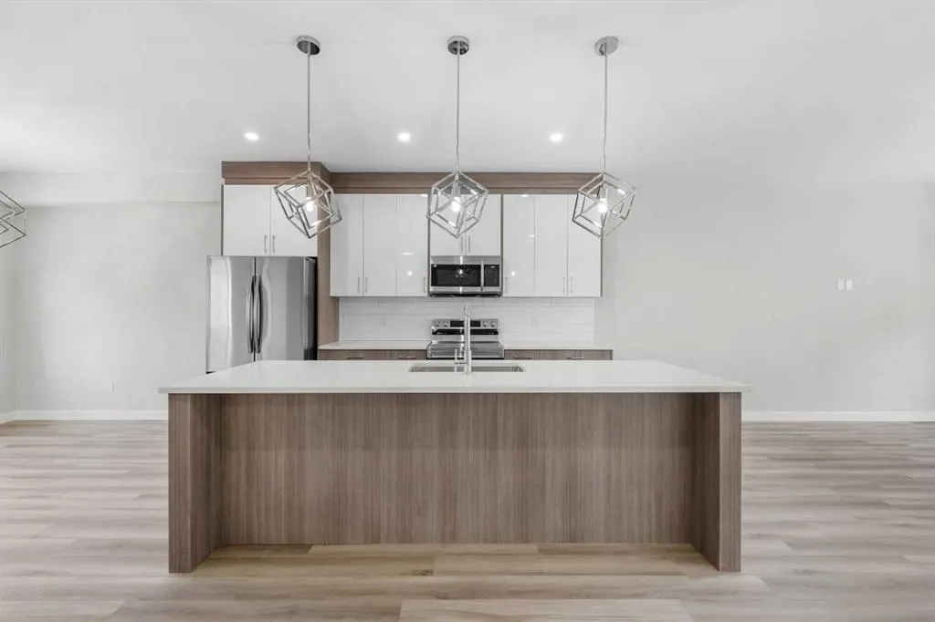 822 Red Sky Villas NE