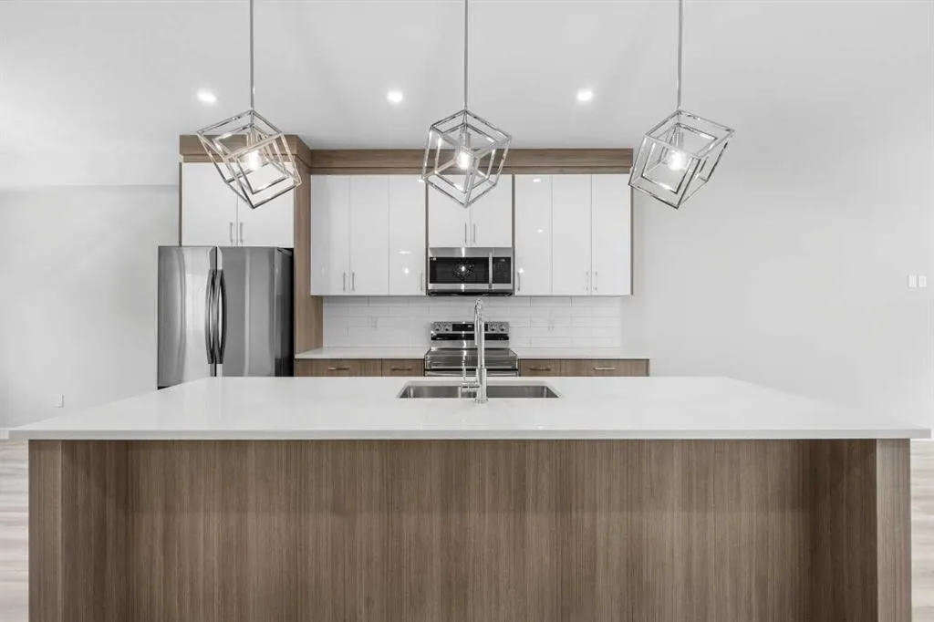 822 Red Sky Villas NE