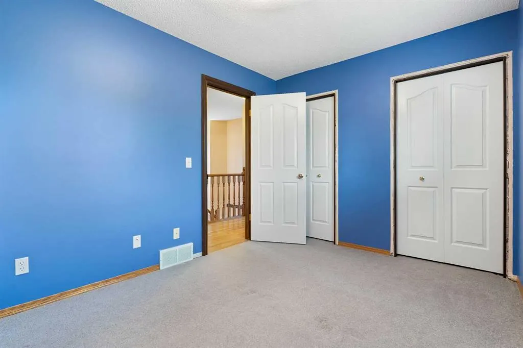 24 Bow Close
