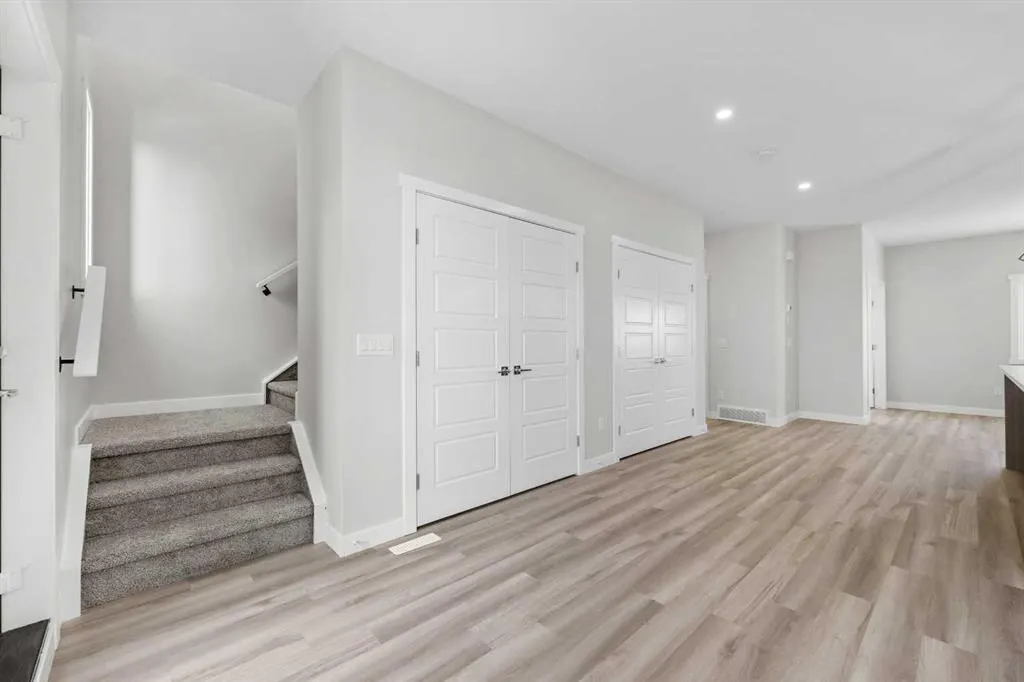 46 Red Sky Manor NE