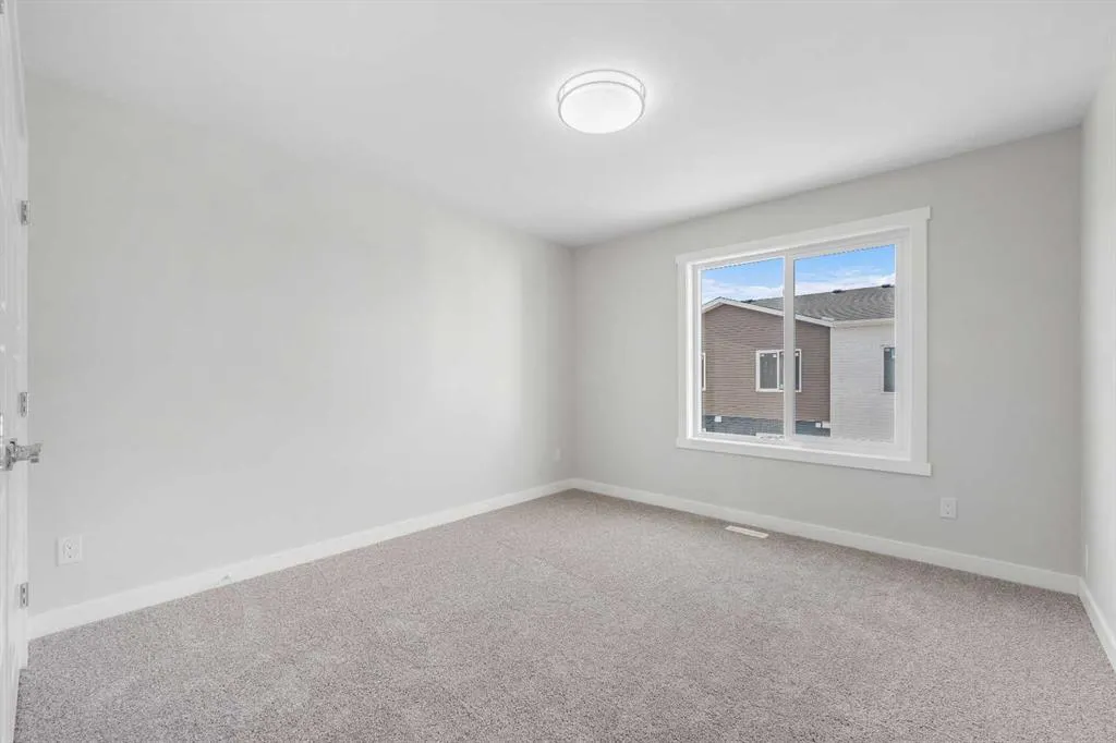 343 Red Sky Terrace NE