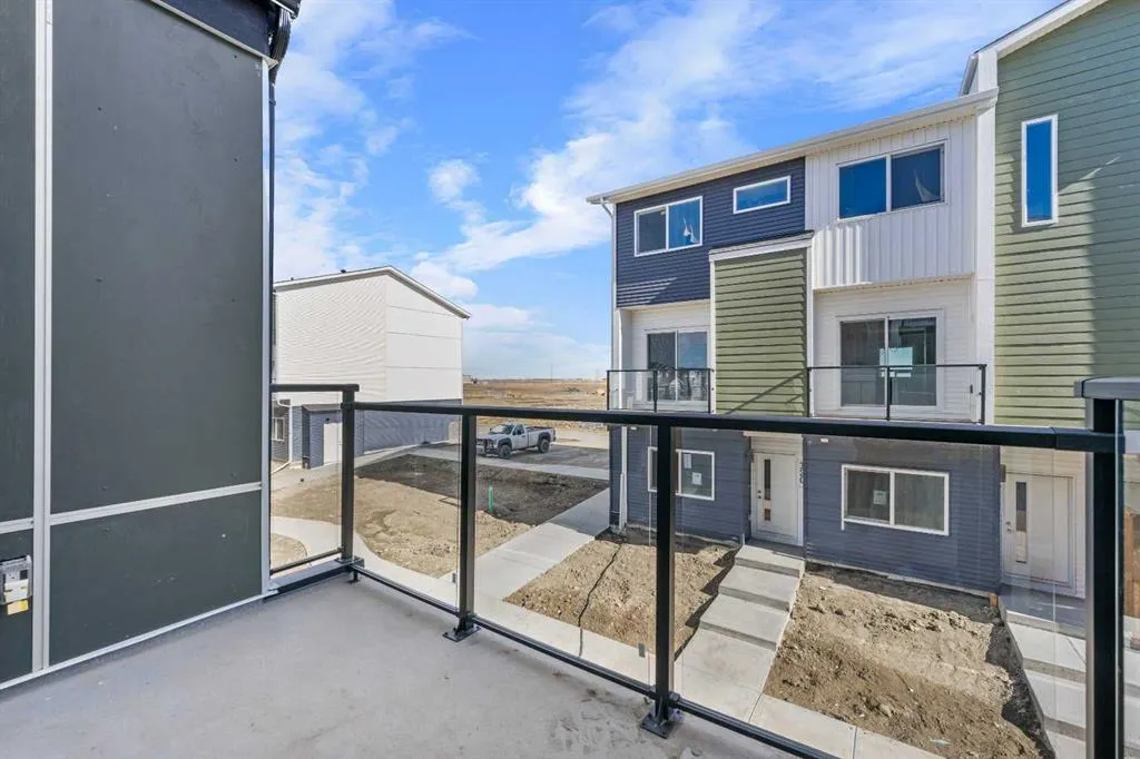 341 Red Sky Terrace NE