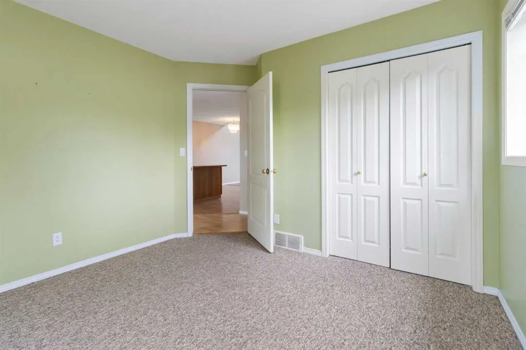 5220 50A Avenue, #605