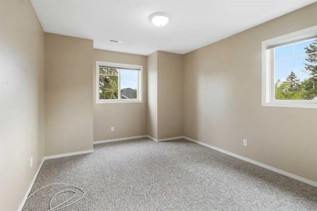5220 50A Avenue, #605