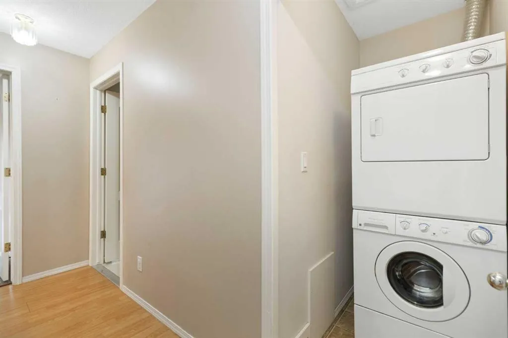 5220 50A Avenue, #605