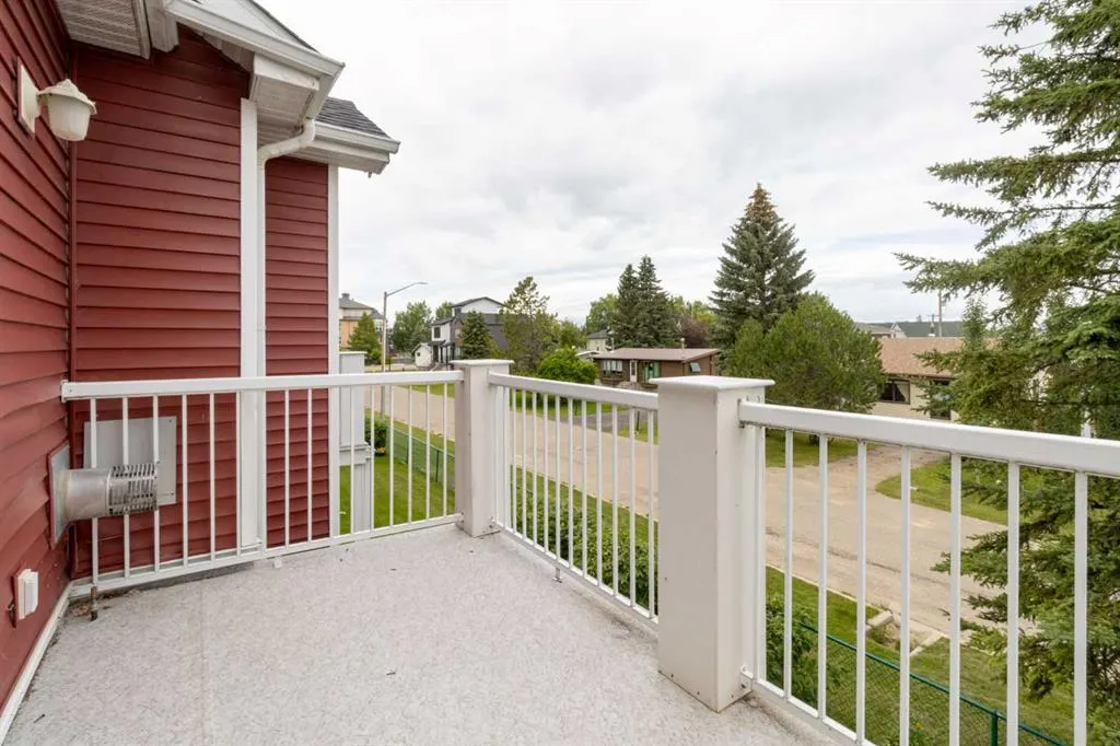 5220 50A Avenue, #605