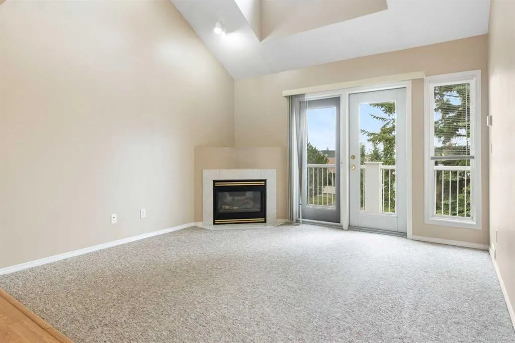 5220 50A Avenue, #605