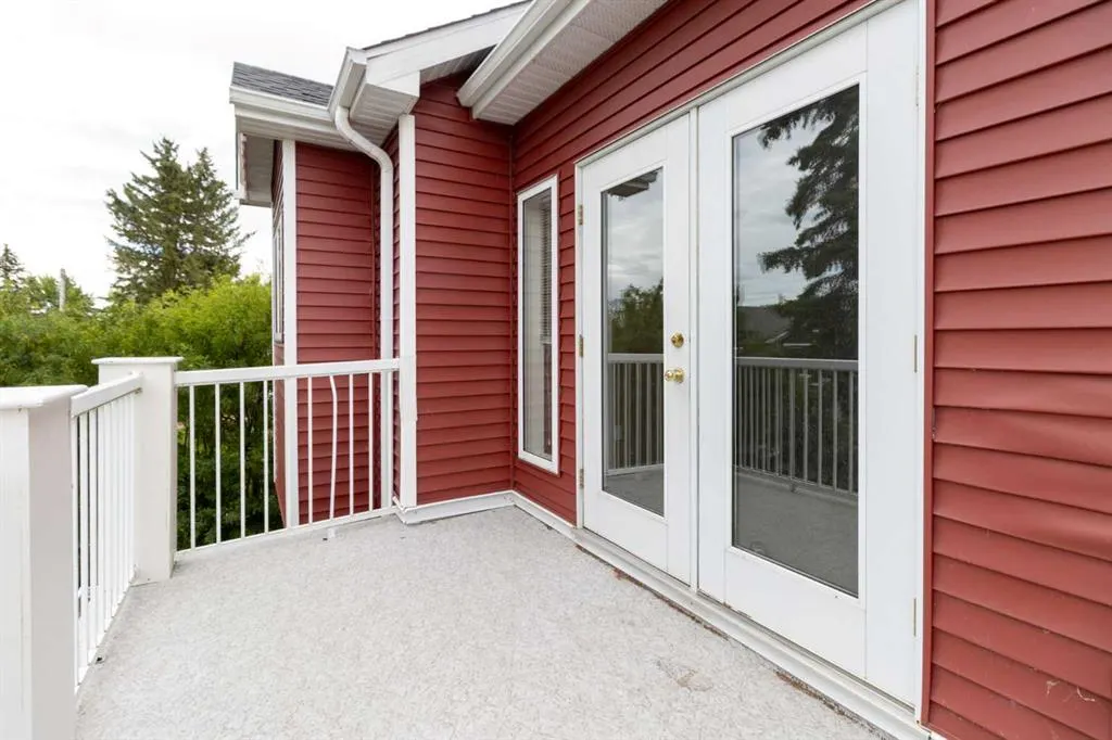 5220 50A Avenue, #605