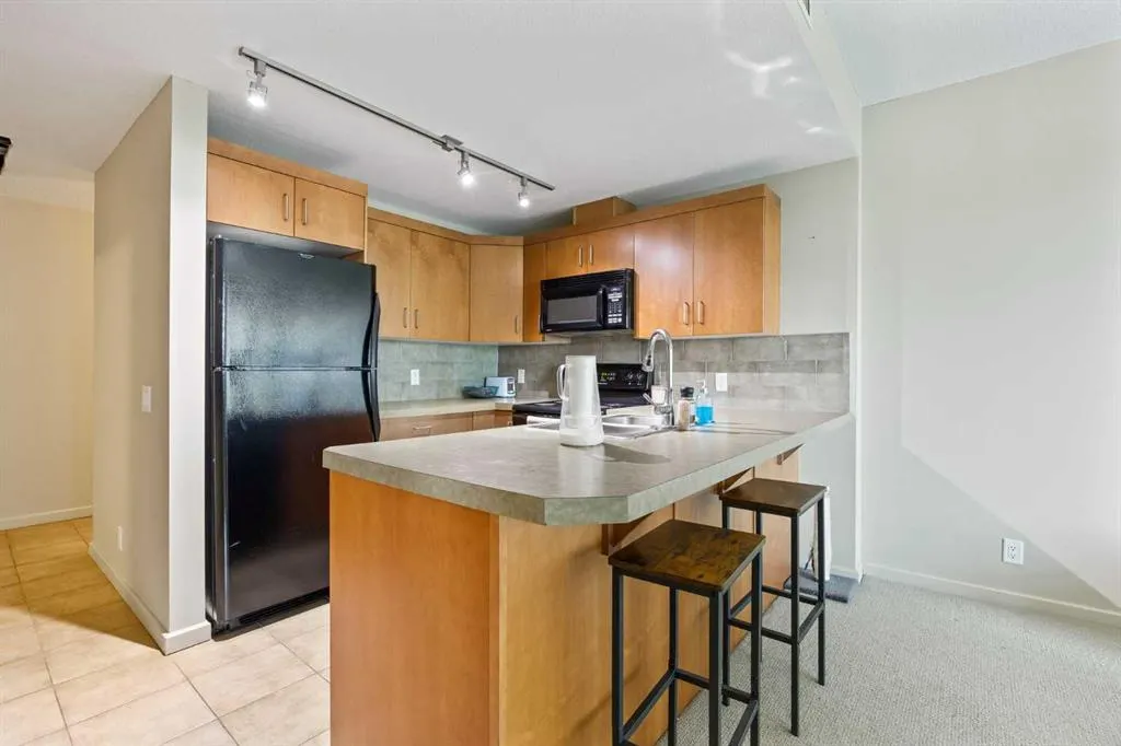 1410 1 Street SE, #808