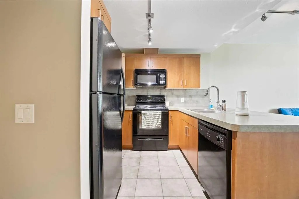 1410 1 Street SE, #808