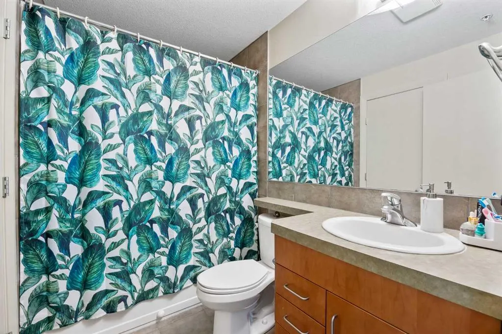 1410 1 Street SE, #808
