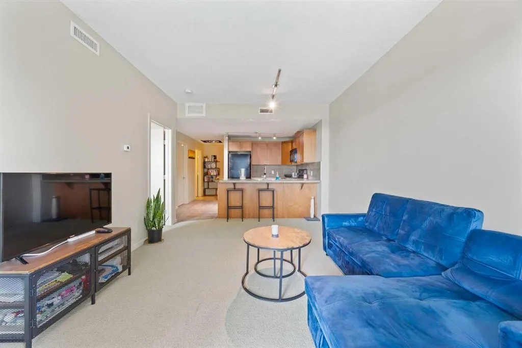 1410 1 Street SE, #808