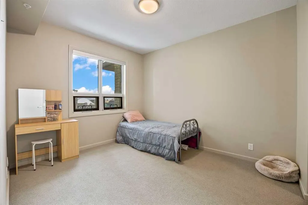 1410 1 Street SE, #808