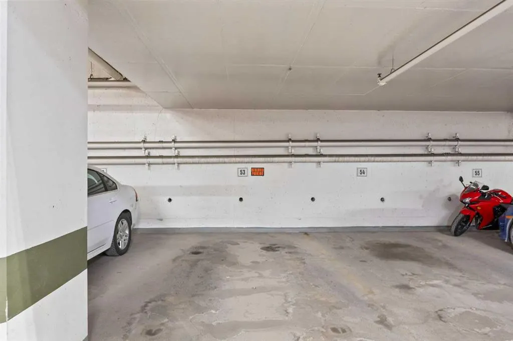 1410 1 Street SE, #808