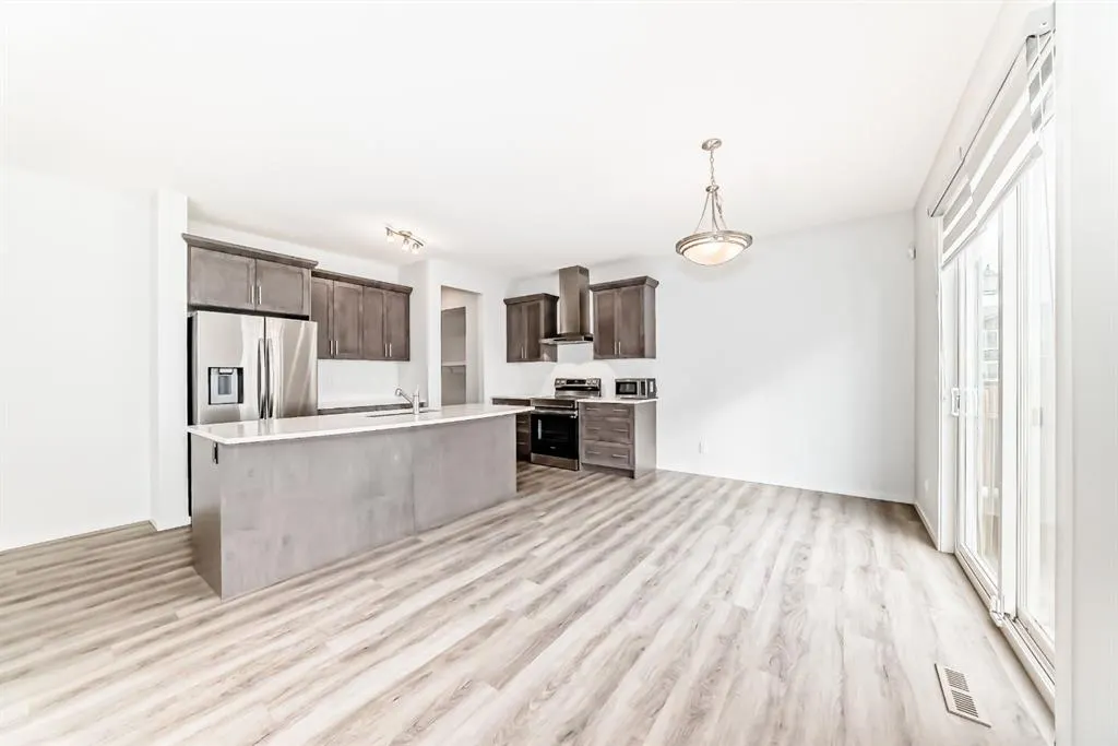 140 Carringham Road NW