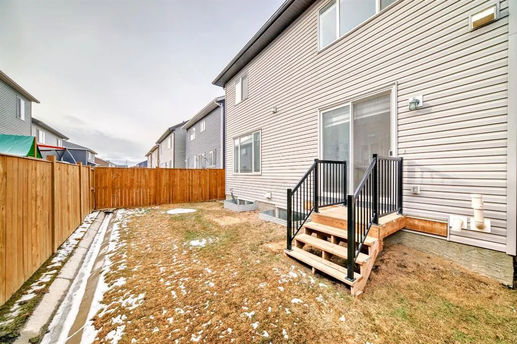 140 Carringham Road NW
