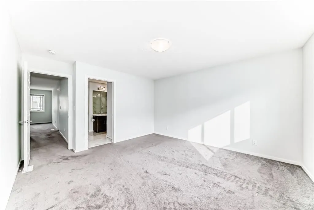 140 Carringham Road NW