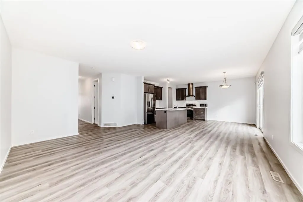140 Carringham Road NW