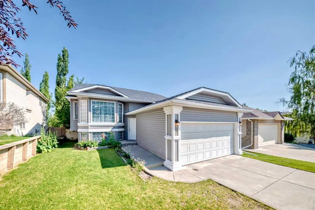 28 Harvest Oak Drive NE