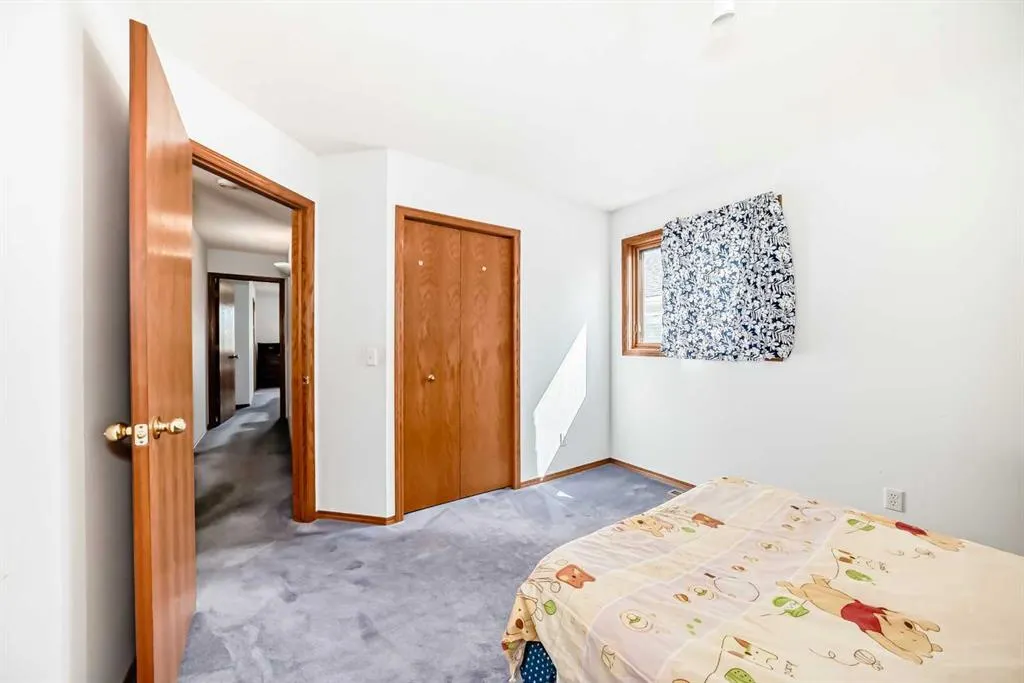 28 Harvest Oak Drive NE