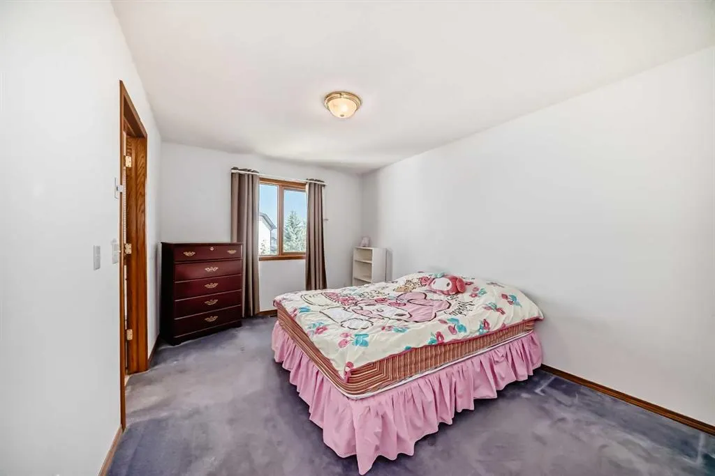 28 Harvest Oak Drive NE