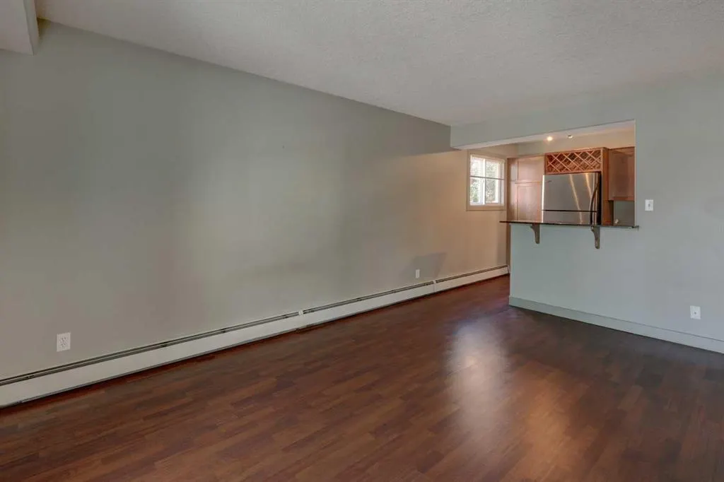 931 2 Avenue NW, #301