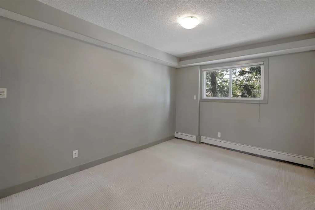 931 2 Avenue NW, #301