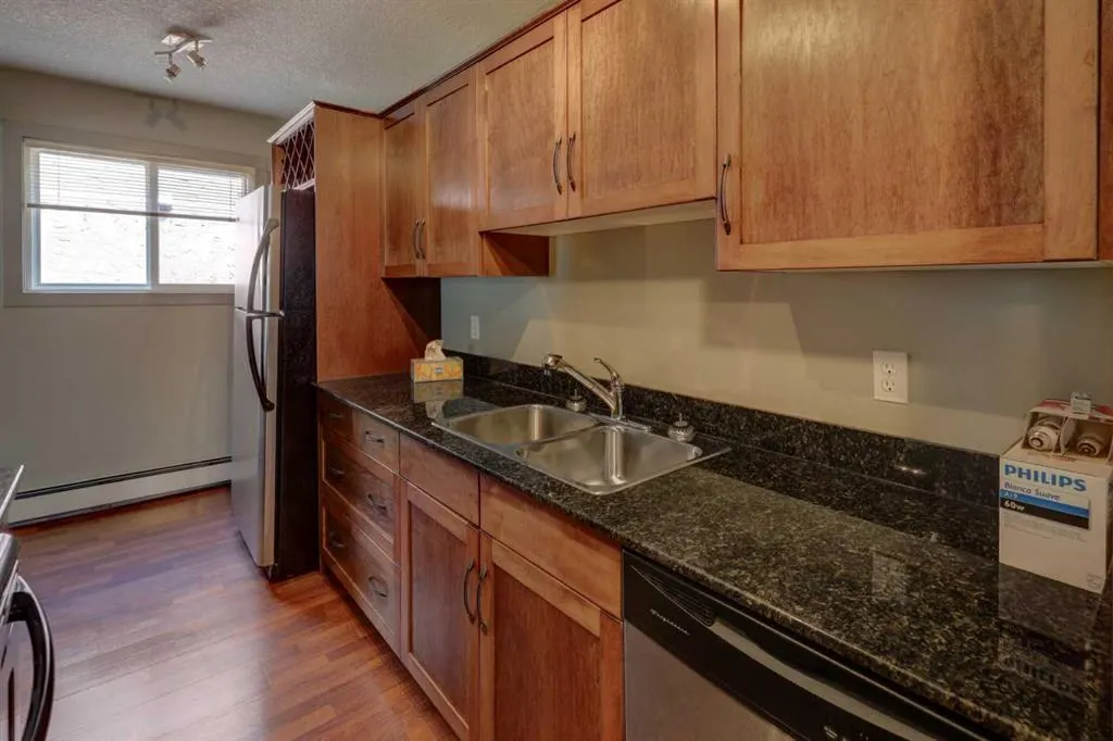 931 2 Avenue NW, #301